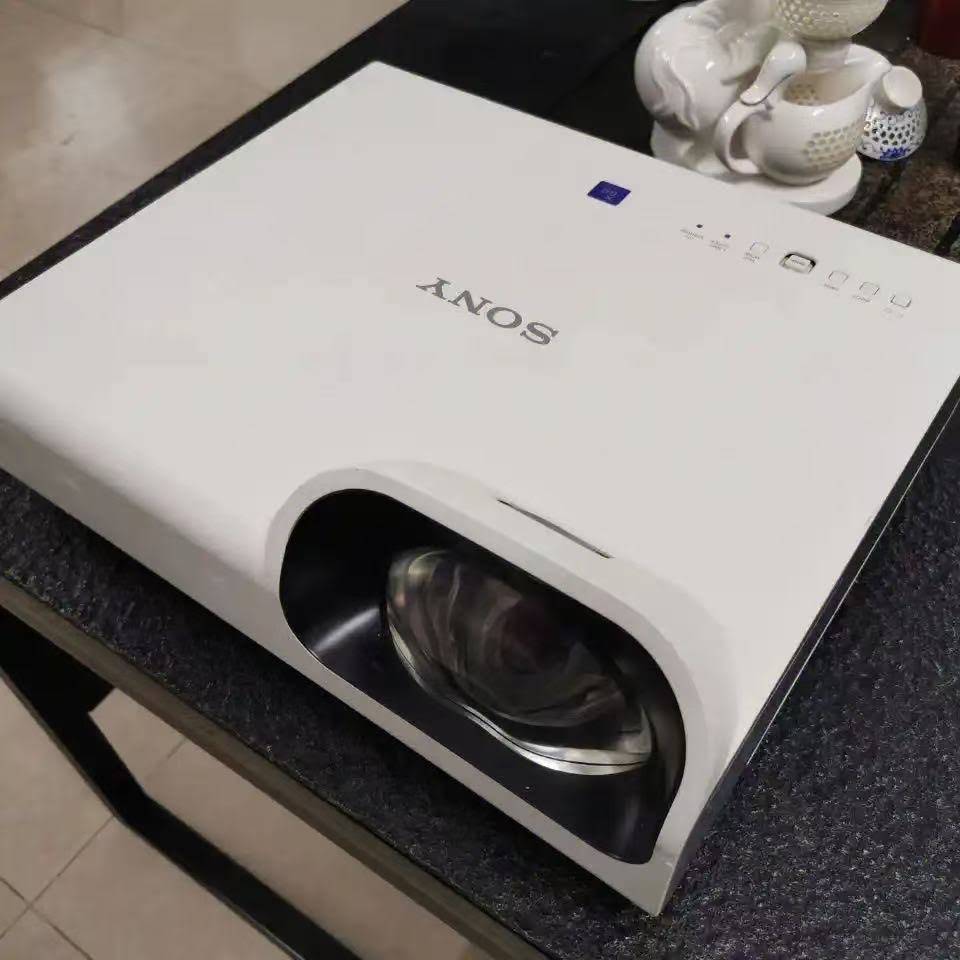 sony索尼投影仪开机后红灯闪烁