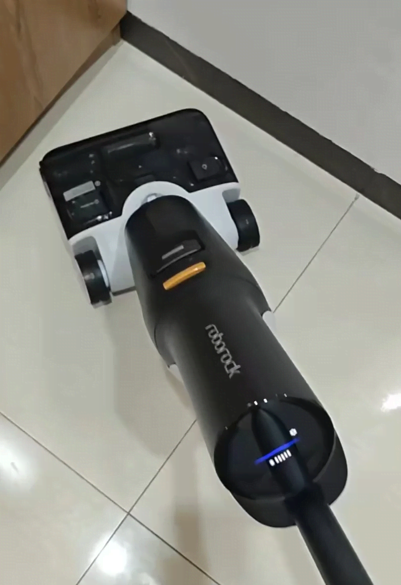 roborock石头洗地机充不进去电一般是什么原因导致的